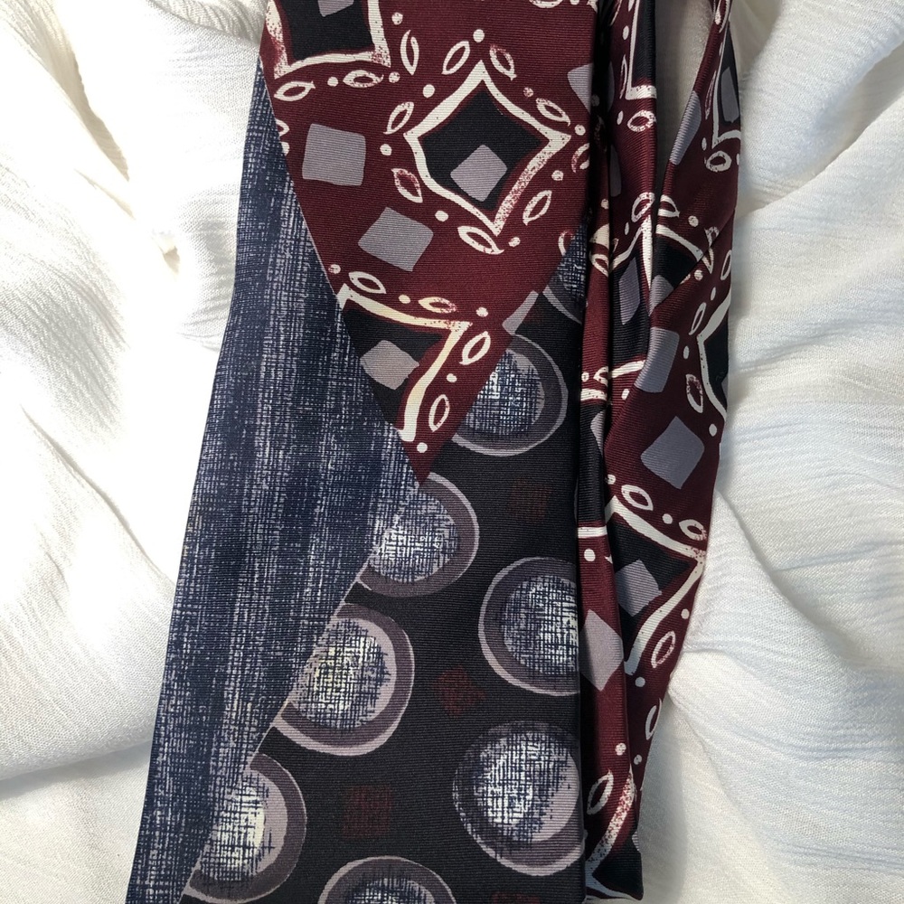 Oscar de La Renta Tie